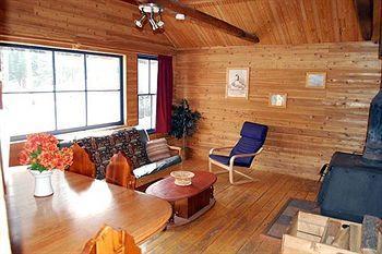Beaver Lake Mountain Resort Келоуна Екстер'єр фото